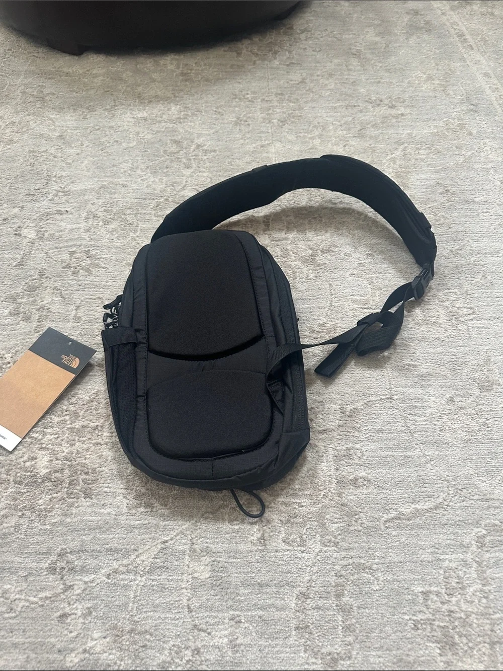 The North Face Borealis Sling Crossbody Bag. Black. NWT’s. 6 liter.